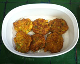 Foto del paso 3 de la receta: Tortas de calabacitas con queso panela - 2