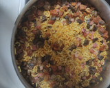 Foto del paso 6 de la receta: Fideuá de champiñones, chorizo y jamón