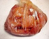 A picture of step 1 of Izakaya-style Deep-fried Tuna.