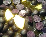 A picture of step 1 of Purple potatoes and pea.