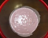 A picture of step 2 of Strawberry × Mascarpone Mousse.