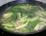 A picture of step 3 of Noodle With Egg Broth / Wat Tan Hor.