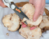 Foto del paso 3 de la receta: Setas Shiitake a la Gallega