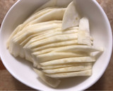 黄杏· 紫甜椒·鸡胸肉沙拉（当季水果 & 蔬菜好搭配👍👍）的食譜步驟2照片