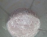 Foto langkah ke 6 dari resep Smoothie Stroberi Oatmeal.