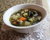 A picture of step 4 of Tasty Soup with Celery Leaves.