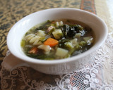 A picture of step 4 of Tasty Soup with Celery Leaves.