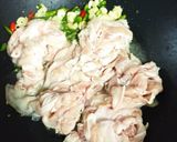รูปขั้นตอนการทำที่ 2 ของ หมูสามชั้นสไลด์ผัดกิมจิ