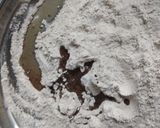 A picture of step 1 of Ragi nachos.