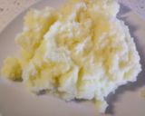 A picture of step 2 of Vellutata Di Scampi E Patate Langostine And Potato Soup.