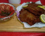 Foto del paso 4 de la receta: Milanesas de Carne. Con una pequeña ensalada