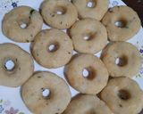 A picture of step 3 of Sooji Potato Vada.
