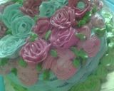 Foto langkah ke 7 dari resep Roses Cake.