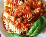 Foto del passaggio 7 della ricetta Fusilli al sugo rustico di melanzane