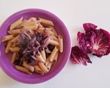 Foto del passaggio 6 della ricetta Penne al radicchio