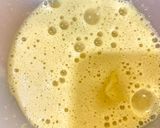 Foto langkah ke 2 dari resep Bolu Pisang Kukus Andalan, Moist dan Lembut tanpa Mixer.