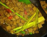 Foto langkah ke 2 dari resep Tumis tempe teri petai.