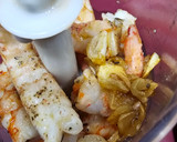 Foto del paso 5 de la receta: Espárragos blancos rellenos con bechamel de gambas