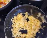 Une image de l'étape 6 de Vermicelles de riz sautés aux légumes et Pilons.