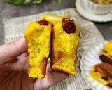 Foto langkah ke 6 dari resep Pukis Pisang Labu Kuning.