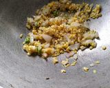 A picture of step 4 of Methi dry sabzi.