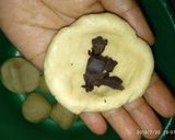 Foto langkah ke 3 dari resep Roti goreng unyil isi coklat.