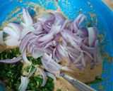 A picture of step 4 of Egg pakora kadhi.