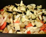 A picture of step 1 of Irmgards iffits bung it all in Soup very healthy and low calorie.