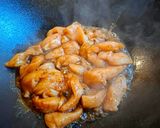 A picture of step 4 of Chicken Alfredo with Teriyaki Sauce.