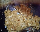 Foto langkah ke 3 dari resep Nasi goreng sosis telor bakso.