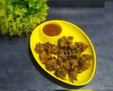 A picture of step 1 of Methi Pakoda.