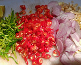 Foto langkah ke 4 dari resep Sei Ayam Sambel Matah.