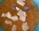 Foto del paso 2 de la receta: Revuelto de tomates, cebolla y queso