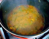 Foto del paso 8 de la receta: Chipirones frescos rellenos en salsa de cebolla y tikka curry
