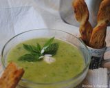 A picture of step 17 of Leek and green peas soup.