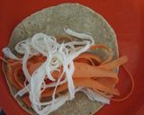Foto del paso 3 de la receta: Tacos dorados de zanahoria y queso Oaxaca