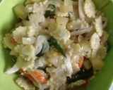 Foto langkah ke 4 dari resep Tumis jamur janten.
