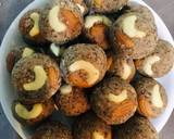Alsi-Moongphali Laddoos recipe step 5 photo