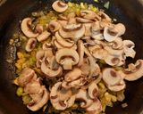 A picture of step 4 of Quesadilla with Squash Blossoms and Mushrooms.