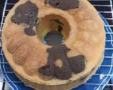 Foto langkah ke 8 dari resep Marmer Cake.