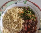 A picture of step 3 of Spaghetti and minced meat with French beans.