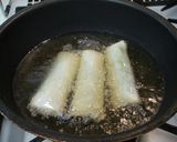 A picture of step 5 of Easy Spring Rolls with Chicken Breast and Shiso.