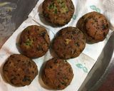 A picture of step 7 of Spinach Tikki.