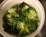 Une image de l'étape 1 de Salade rougette à l oignon doux des Cévennes,pistaches et feta.