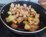 A picture of step 2 of Kathal aloo ki subji.