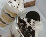 A picture of step 4 of Whipped cream Dessert.