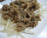 A picture of step 7 of Pork and Ginger Stir Fry with Bean Sprouts and Garlic.