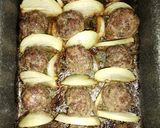 A picture of step 3 of Kofta with Tahini and Onions.