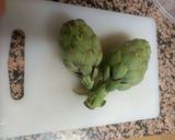 A picture of step 1 of Quick Artichokes.