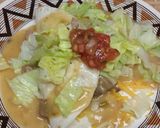 A picture of step 3 of Mexican Hamburgers.